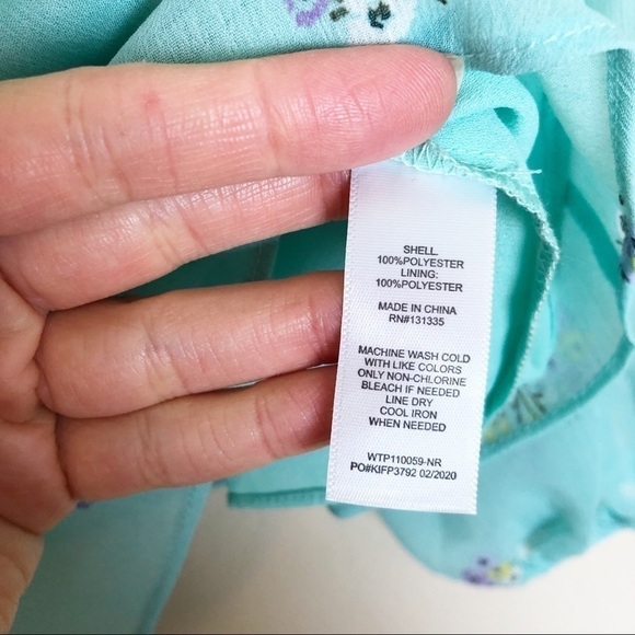 New Socialite Floral Tie Neck Blouse in Mint Lavender - Picture 7 of 9